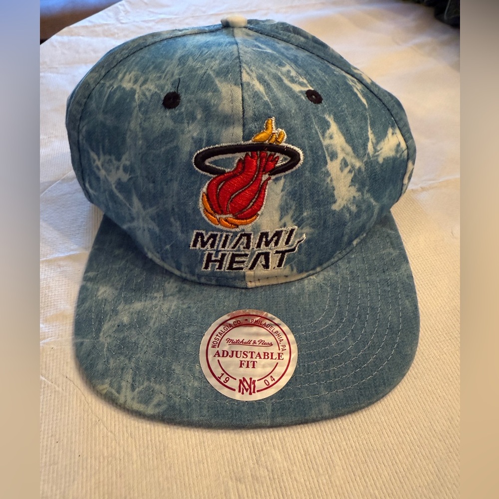 Mitchell & Ness Miami Heat Acid Wash Denim Solid Logo Adjustable Snapback Hat